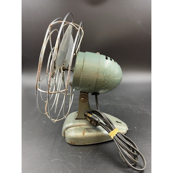 Vintage McGraw Electric Co Zero M/N 1250R 9” Desk Fan - Picture 4 of 8